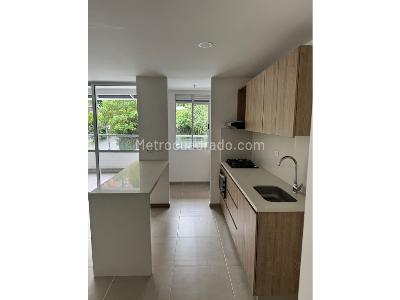Apartamento de 3 alcobas en venta en Envigado, Envigado, 90 m² · foto 3 de 16