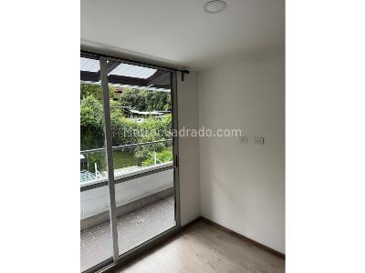 Apartamento de 3 alcobas en venta en Envigado, Envigado, 90 m² · foto 10 de 16