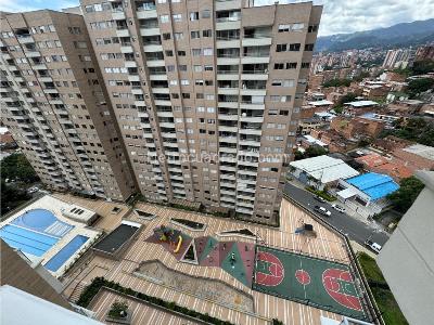 Apartamento en venta en Calasanz, Medellín · foto 6 de 20