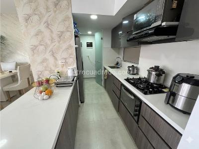 Apartamento en venta en Calasanz, Medellín · foto 8 de 20