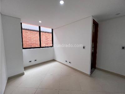 Casa de 4 alcobas en venta en Sabaneta, Sabaneta, 260 m² · foto 10 de 20