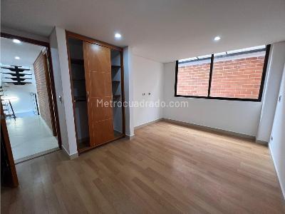 Casa de 4 alcobas en venta en Sabaneta, Sabaneta, 260 m² · foto 16 de 20