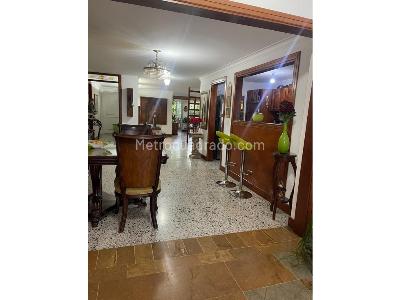 Apartamento de 4 alcobas en venta en Laureles, Medellín, 210 m² · foto 10 de 20