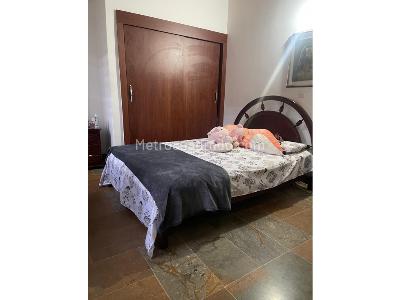 Apartamento de 4 alcobas en venta en Laureles, Medellín, 210 m² · foto 12 de 20