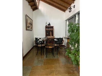 Apartamento de 4 alcobas en venta en Laureles, Medellín, 210 m² · foto 14 de 20