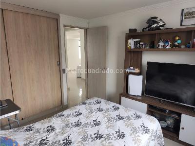 Apartamento en venta en Laureles, Medellín · foto 5 de 20
