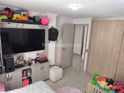 Apartamento en venta en Laureles, Medellín · foto 6 de 20
