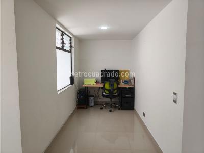 Apartamento en venta en Laureles, Medellín · foto 13 de 20