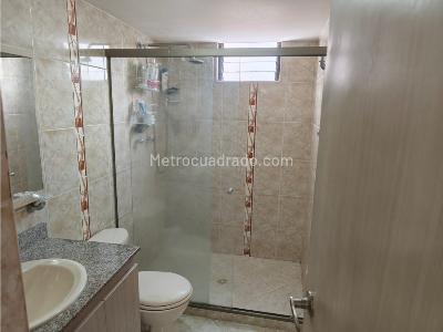 Apartamento en venta en Laureles, Medellín · foto 16 de 20