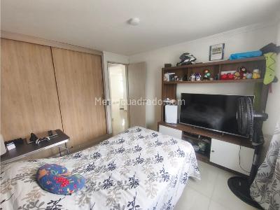 Apartamento en venta en Laureles, Medellín · foto 20 de 20