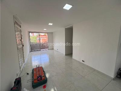 Apartamento en venta en Santa Lucia, Medellín · foto 2 de 12