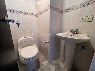 Apartamento en venta en Santa Lucia, Medellín · foto 8 de 12