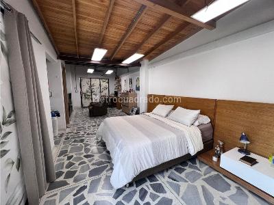 Casa de 3 alcobas en venta en Belen, Medellín, 352 m² · foto 17 de 20