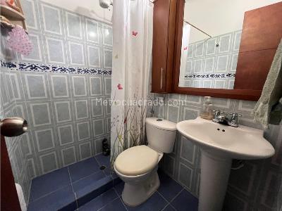 Casa de 3 alcobas en venta en Robledo, Medellín, 80 m² · foto 7 de 12