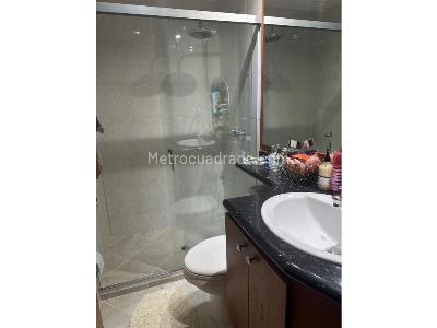Apartamento en venta en Laureles, Medellín · foto 4 de 14