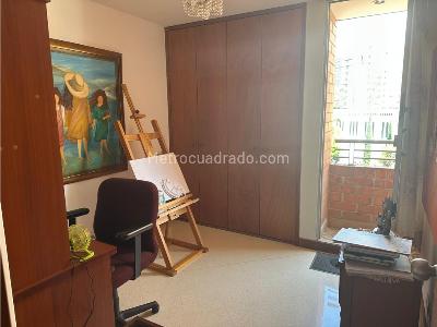 Apartamento en venta en Laureles, Medellín · foto 10 de 14