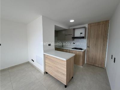 Apartamento de 2 alcobas en arriendo en Bello, Bello, 58 m² · foto 1 de 12