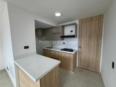Apartamento de 2 alcobas en arriendo en Bello, Bello, 58 m² · foto 2 de 12