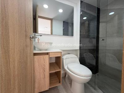 Apartamento de 2 alcobas en arriendo en Bello, Bello, 58 m² · foto 9 de 12