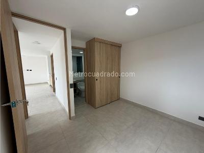 Apartamento de 2 alcobas en arriendo en Bello, Bello, 58 m² · foto 11 de 12