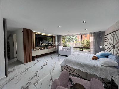Apartamento en venta en Poblado, Medellín · foto 9 de 20