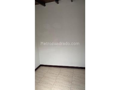 Casa de 5 alcobas en venta en Belen, Medellín, 160 m² · foto 2 de 20