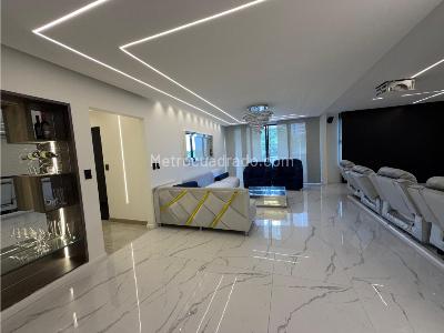 Apartamento de 3 alcobas en venta en El Poblado, Medellín, 230 m² · foto 5 de 20