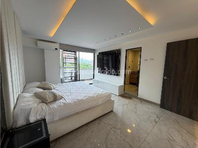 Apartamento de 3 alcobas en venta en El Poblado, Medellín, 230 m² · foto 13 de 20
