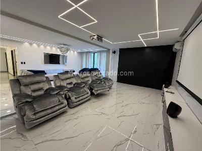 Apartamento de 3 alcobas en venta en El Poblado, Medellín, 230 m² · foto 16 de 20