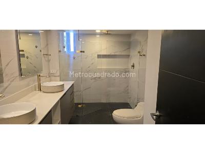Apartamento de 3 alcobas en arriendo en El Poblado, Medellín, 230 m² · foto 18 de 18