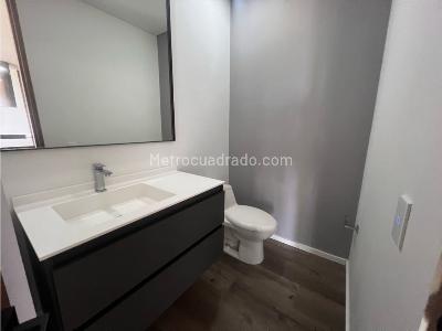 Apartamento en venta en Envigado, Envigado · foto 4 de 17