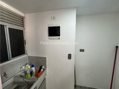 Apartamento en venta en Calasanz, Medellín · foto 7 de 20