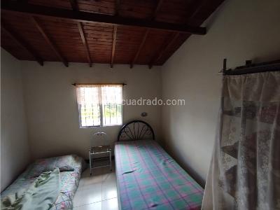 Casa de 3 alcobas en venta en Rionegro, Rionegro, 552 m² · foto 18 de 20