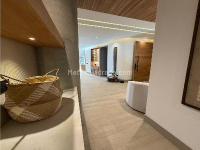 Apartamento de 3 alcobas en venta en El Poblado, Medellín, 345 m² · foto 6 de 20