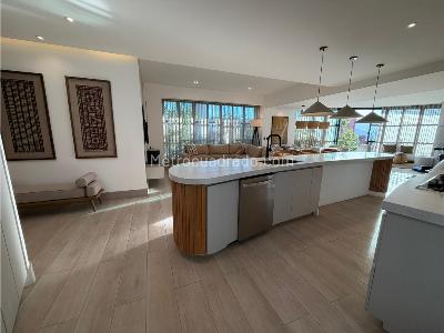 Apartamento de 3 alcobas en venta en El Poblado, Medellín, 345 m² · foto 9 de 20