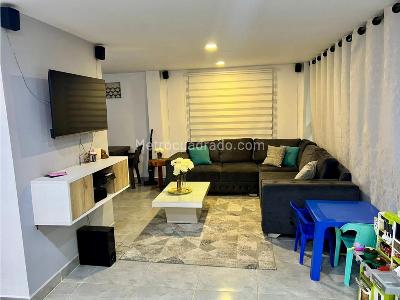 Casa de 5 alcobas en venta en San Cristobal, Medellín, 500 m² · foto 17 de 20