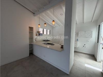 Apartamento de 3 alcobas en arriendo en Las Acacias, Medellín, 92 m² · foto 4 de 12
