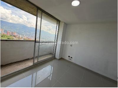 Apartamento de 3 alcobas en venta en Sabaneta, Sabaneta, 60 m² · foto 3 de 14