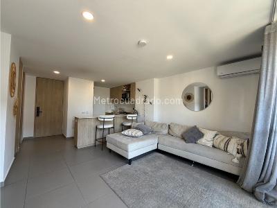 Apartamento en arriendo en Guayabal, Medellín · foto 2 de 11