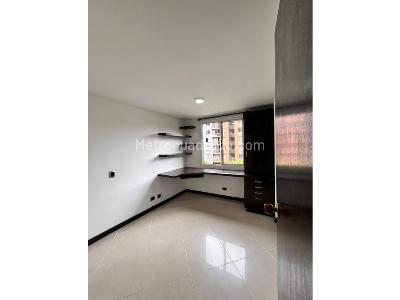 Apartamento en venta en Los Colores, Medellín · foto 14 de 20