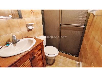 Apartamento de 5 alcobas en venta en Laureles, Medellín, 153 m² · foto 4 de 9
