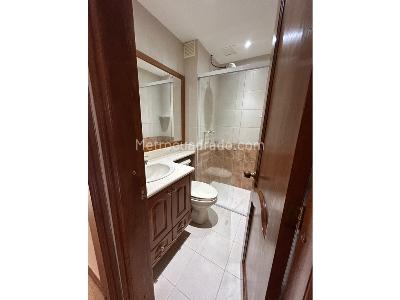 Apartamento de 3 alcobas en venta en Laureles, Medellín, 115 m² · foto 16 de 18