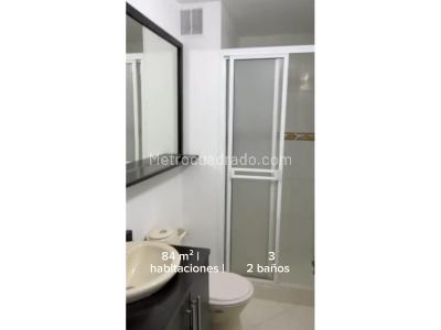 Apartamento de 3 alcobas en arriendo en Belen La Mota, Medellín, 84 m² · foto 3 de 4