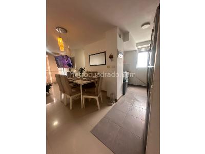 Apartamento de 3 alcobas en venta en Oasis, Envigado, 68 m² · foto 2 de 15