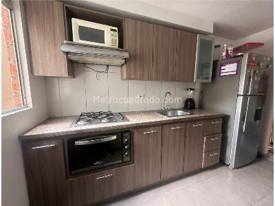 Apartamento de 3 alcobas en venta en Oasis, Envigado, 68 m² · foto 3 de 15