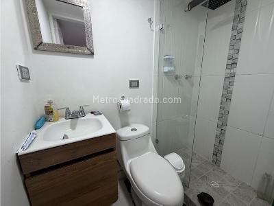 Apartaestudio en venta en Laureles, Medellín, 32 m² · foto 5 de 5