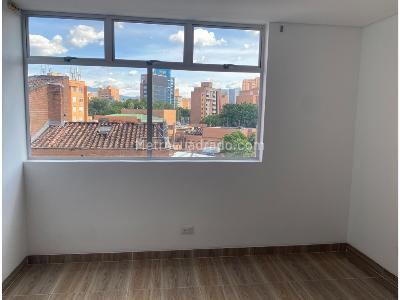 Apartamento de 3 alcobas en venta en Laureles, Medellín, 100 m² · foto 13 de 20