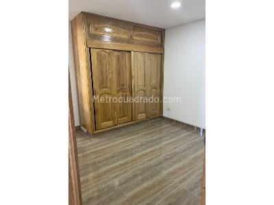 Apartamento de 3 alcobas en venta en Laureles, Medellín, 100 m² · foto 15 de 20
