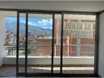 Apartamento de 3 alcobas en venta en Laureles, Medellín, 100 m² · foto 5 de 20