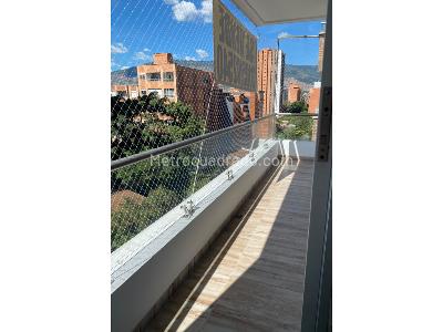 Apartamento de 3 alcobas en venta en Laureles, Medellín, 100 m² · foto 6 de 20